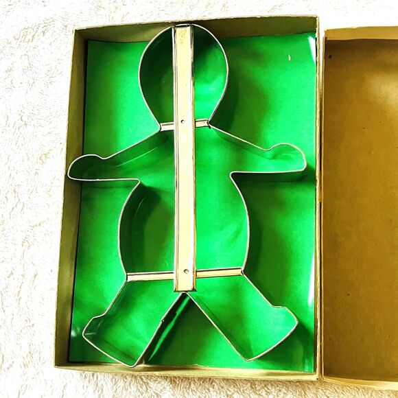 Vintage Metal Cooky Cutter Cookie 2 in 1 Gingerbread Boy Snowman 8 Inch High Box - Picture 7 of 13